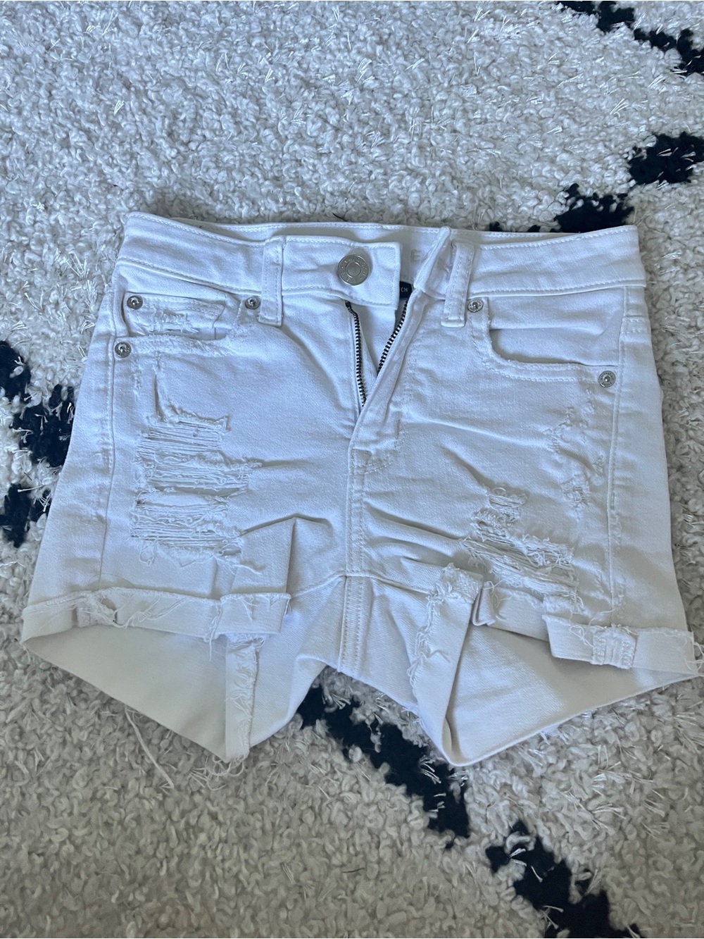 American Eagle Diatressed White Denim Shorts Size 0